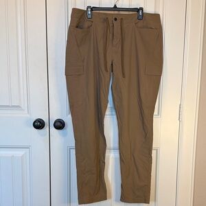 Magellan Outdoors Tan Straight Leg Pants